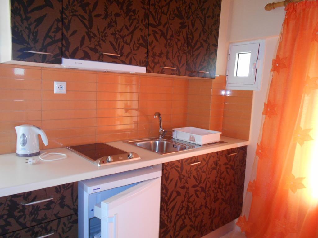 Ferienwohnung Ramona Lourdata  Zimmer foto